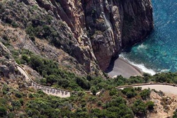 Korsika ist ein Traumrevier für Radsportler. Foto: Pascal Pochard-Casbianca/A.S.O.